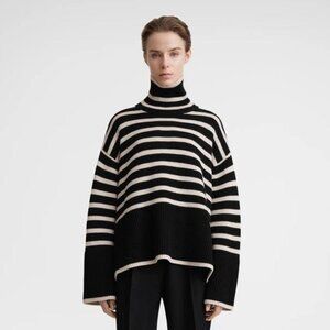 TOTEME Signature Stripe Turtleneck Black